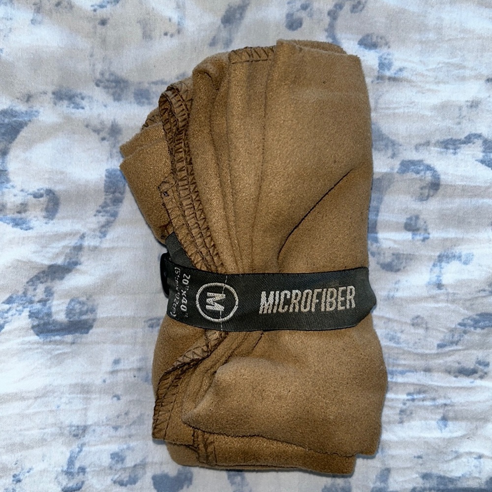 Microfiber quick dry towel 🏕️